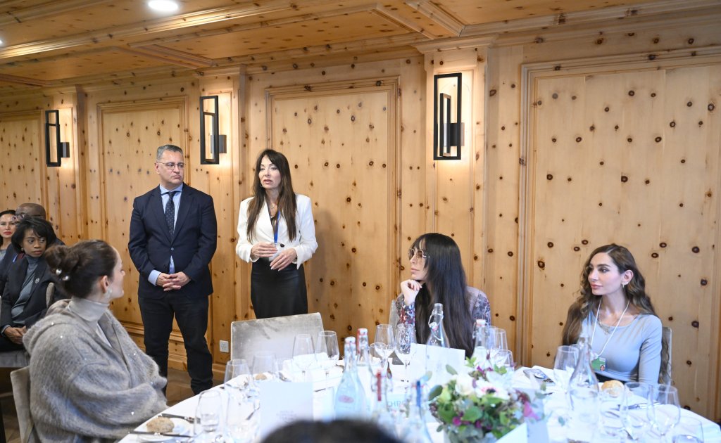 leyla əliyeva davos dünya iqtisadi forumu çərçivəsində keçirilən tədbirdə iştirak edib