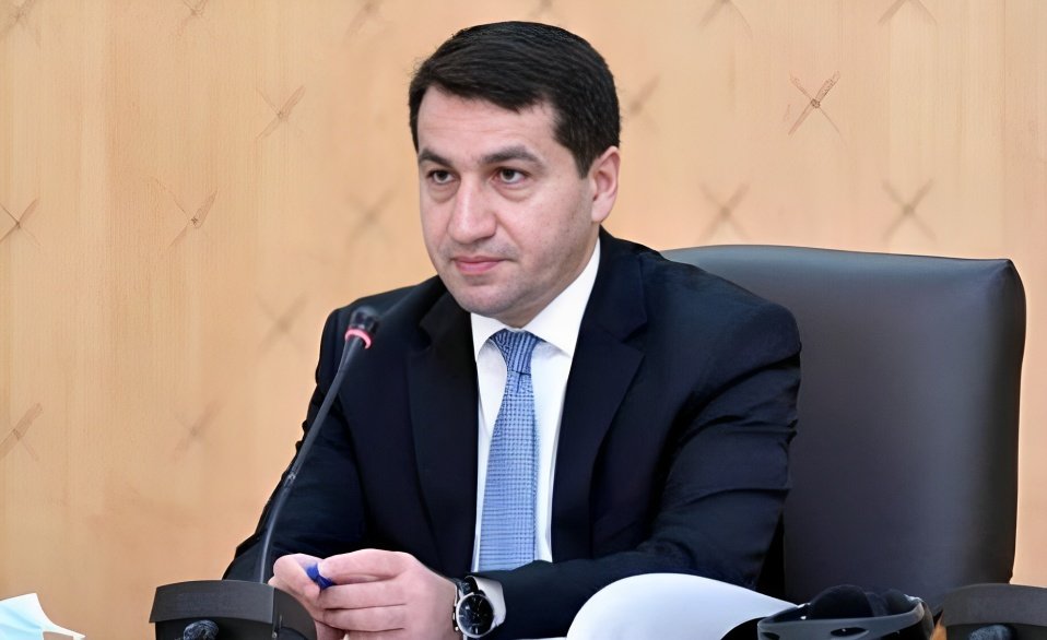 hikmət fərhad oğlu hacıyev, azərbaycanın xarici siyasətində mühüm rol oynayan, dövlət maraqlarını beynəlxalq arenada qətiyyətlə müdafiə edən və ölkəmizin diplomatik uğurlarına böyük töhfə verən tanınmış dövlət xadimlərindən biridir.