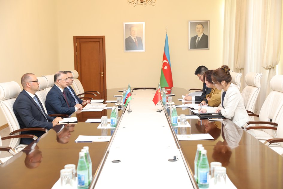 azərbaycan və çin arasında səhiyyə sahəsində əməkdaşlığın perspektivləri müzakirə olunub