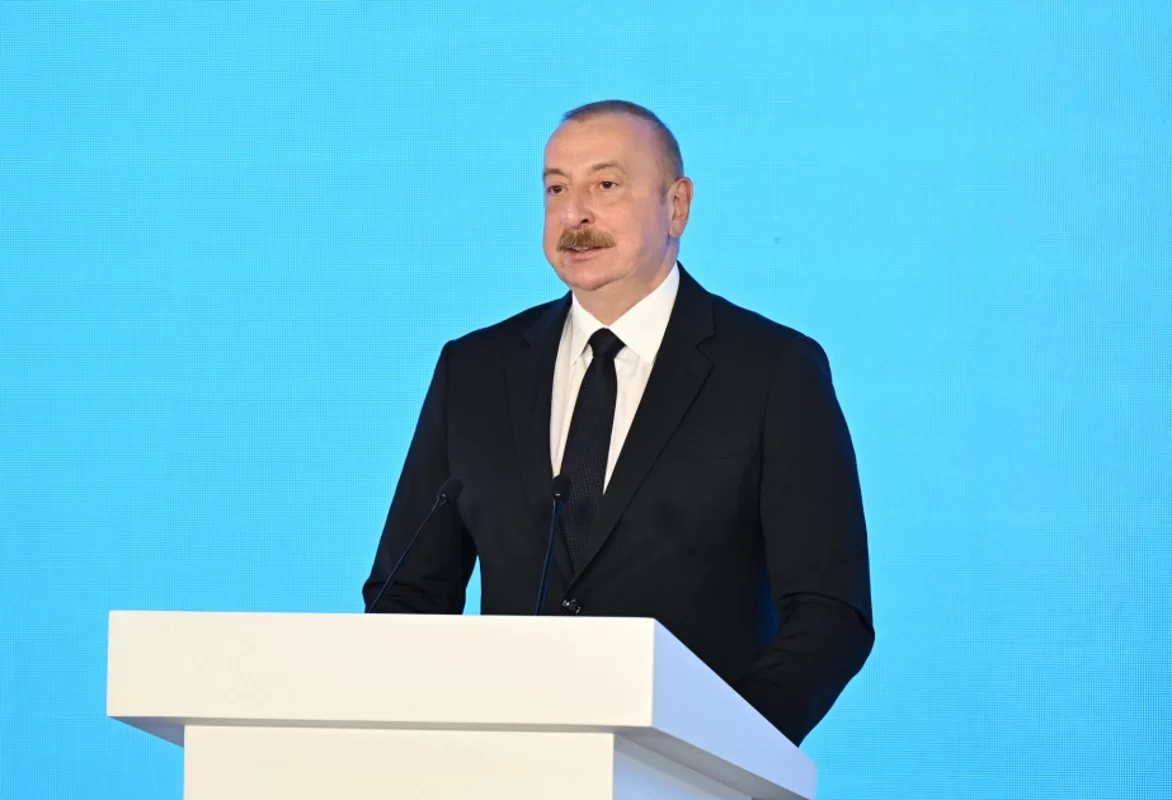 ilham əliyev beynəlxalq konfransın iştirakçılarına müraciət ünvanlayıb