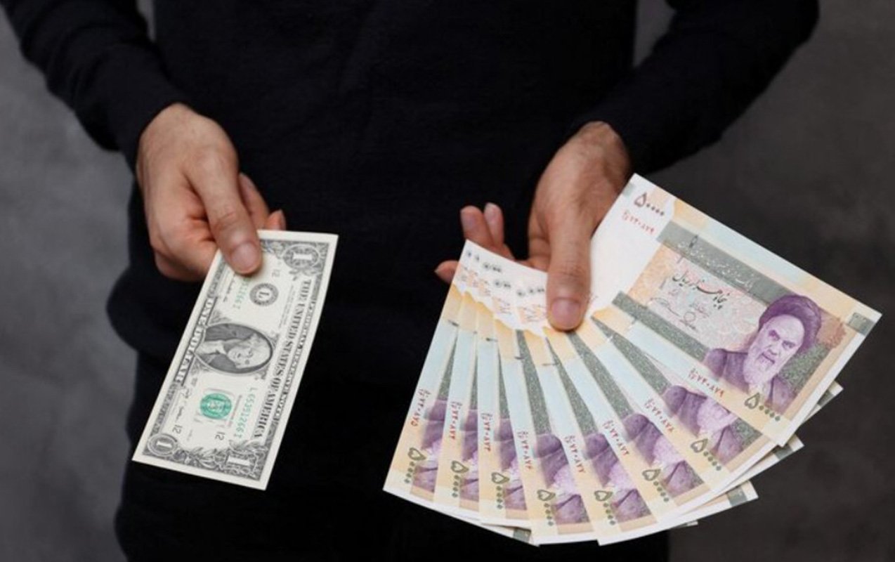 iran pulu “sıfır”a düşdü - tarixi çöküş - fotolar