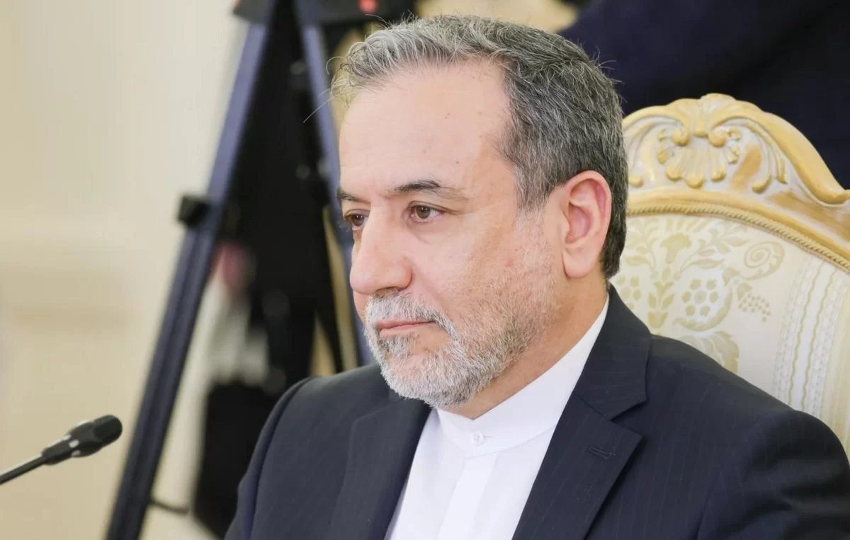 əraqçı: "iran abş ilə danışıqlarda hərbi personalın iştirakına qəti şəkildə qarşıdır"