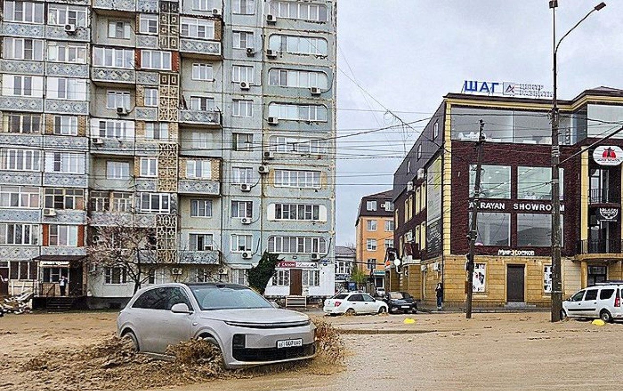 çeçenistanda fövqəladə vəziyyət rejimi elan edildi