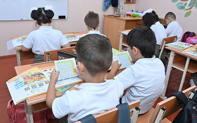 bu tarixlərdə şagirdlər distant təhsil alacaq - balacaların tətil vaxtı dəyişdirildi