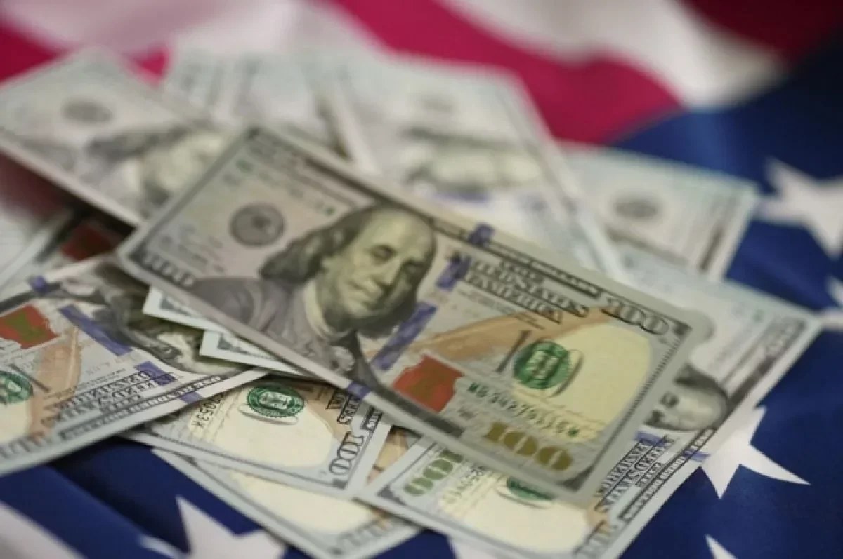 abş bir ölkəyə dollar tədarükünü dayandırdı