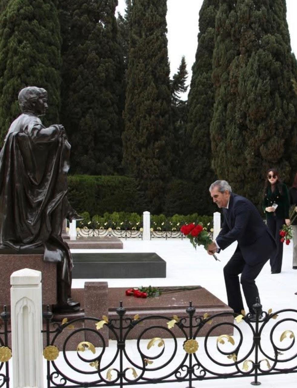 yeni azərbaycan partiyası səbail rayon təşkilatı tərəfindən “akademik zərifə əliyevanın əziz xatirəsi azərbaycan xalqının qəlbində əbədi yaşayacaqdır” mövzusunda, görkəmli alimın anadan olmasının 103-cü ildönümünə həsr edilmiş tədbir keçirilmişdir.