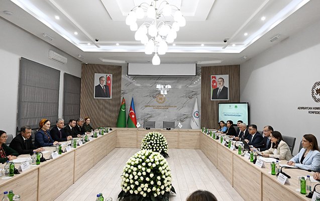 azərbaycan və türkmənistan həmkarlar ittifaqları memorandum imzaladı - fotolar