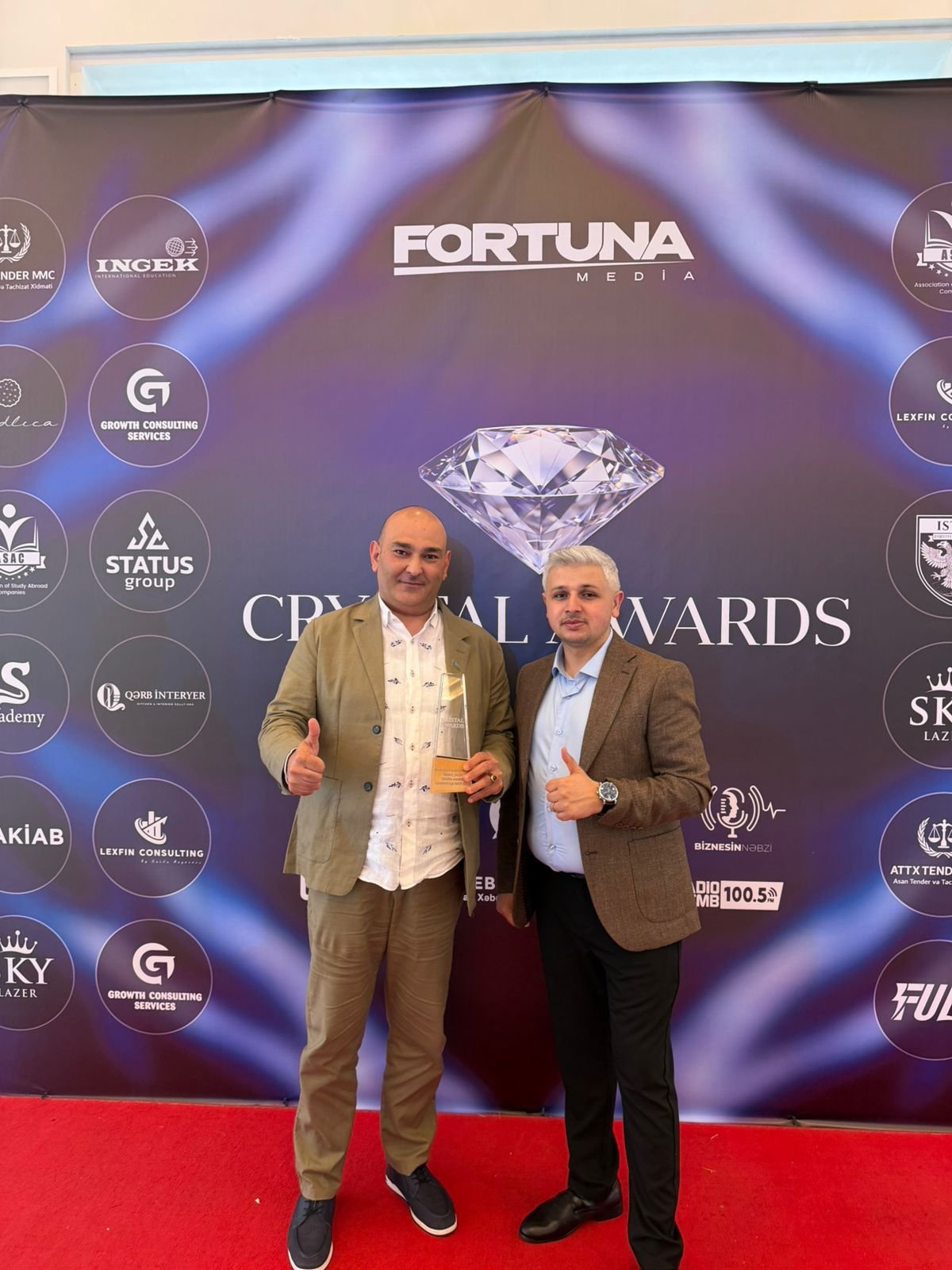 beynəlxalq hüquq eksperti ismayıl zalov “crystal awards” mükafatına layiq görüldü