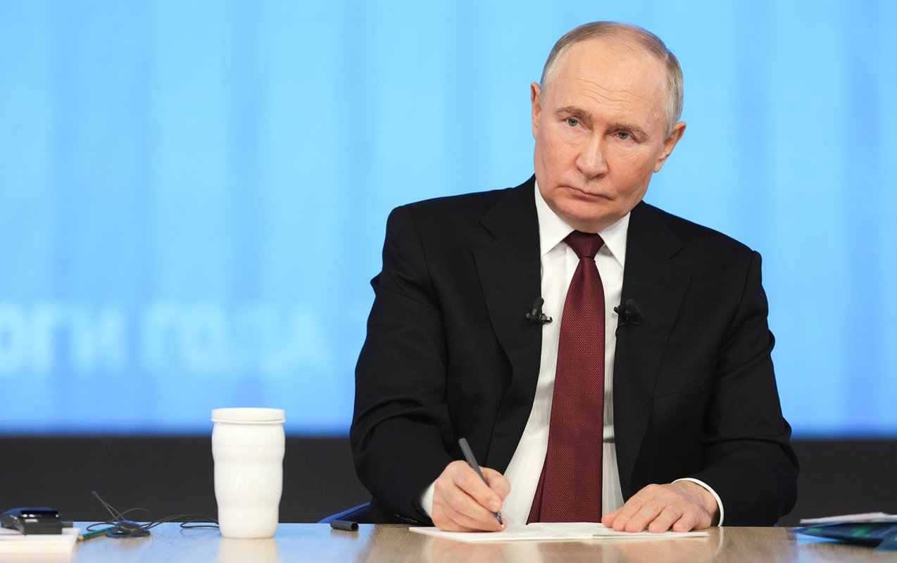 Putin miqrantlarla bağlı həmin qanunu imzaladı