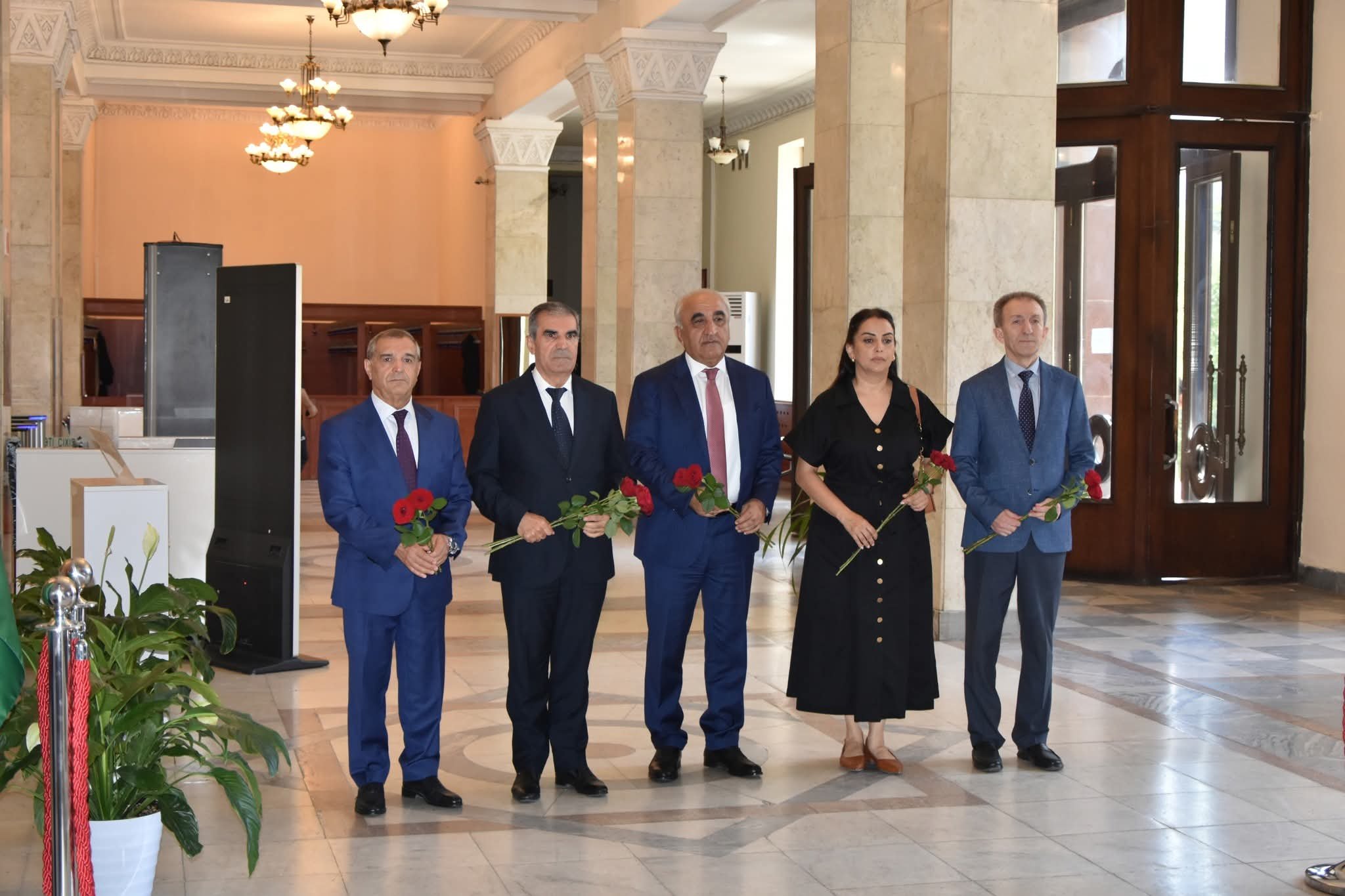 Yeni Azərbaycan Partiyası Səbail rayon təşkilatı və  M.F. Axundov adına Azərbaycan Milli Kitabxanasının birgə təşkilatçılığı  ilə “Şəhərsalma və Memarlıq İli” çərçivəsində keçirilən  Tərəqqi yolunun başlanğıcı - 14 iyul 1969 cu il